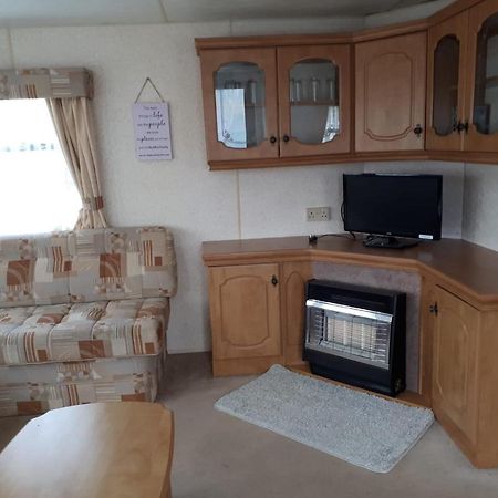 8 Berth On Coral Beach Hotel Ingoldmells Exterior photo