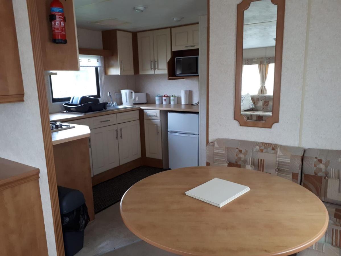 8 Berth On Coral Beach Hotel Ingoldmells Exterior photo