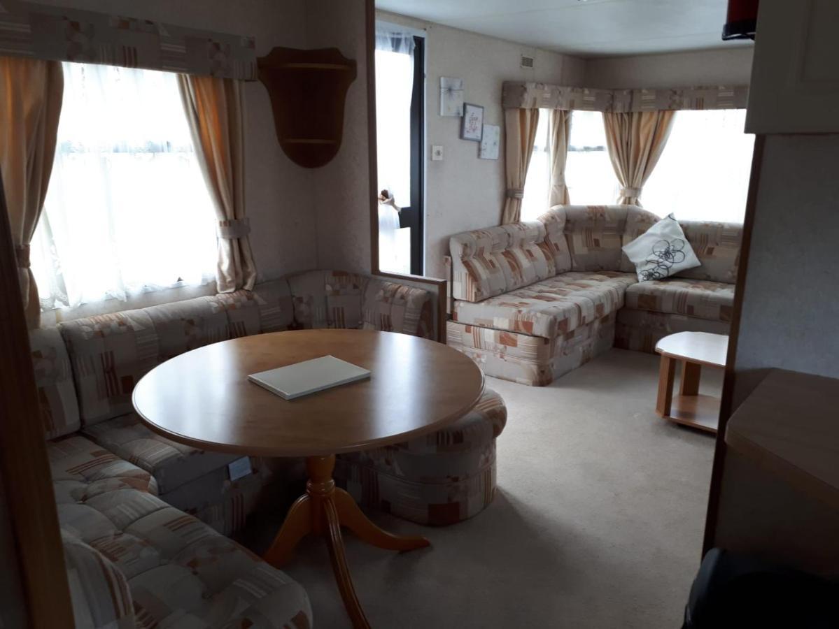 8 Berth On Coral Beach Hotel Ingoldmells Exterior photo