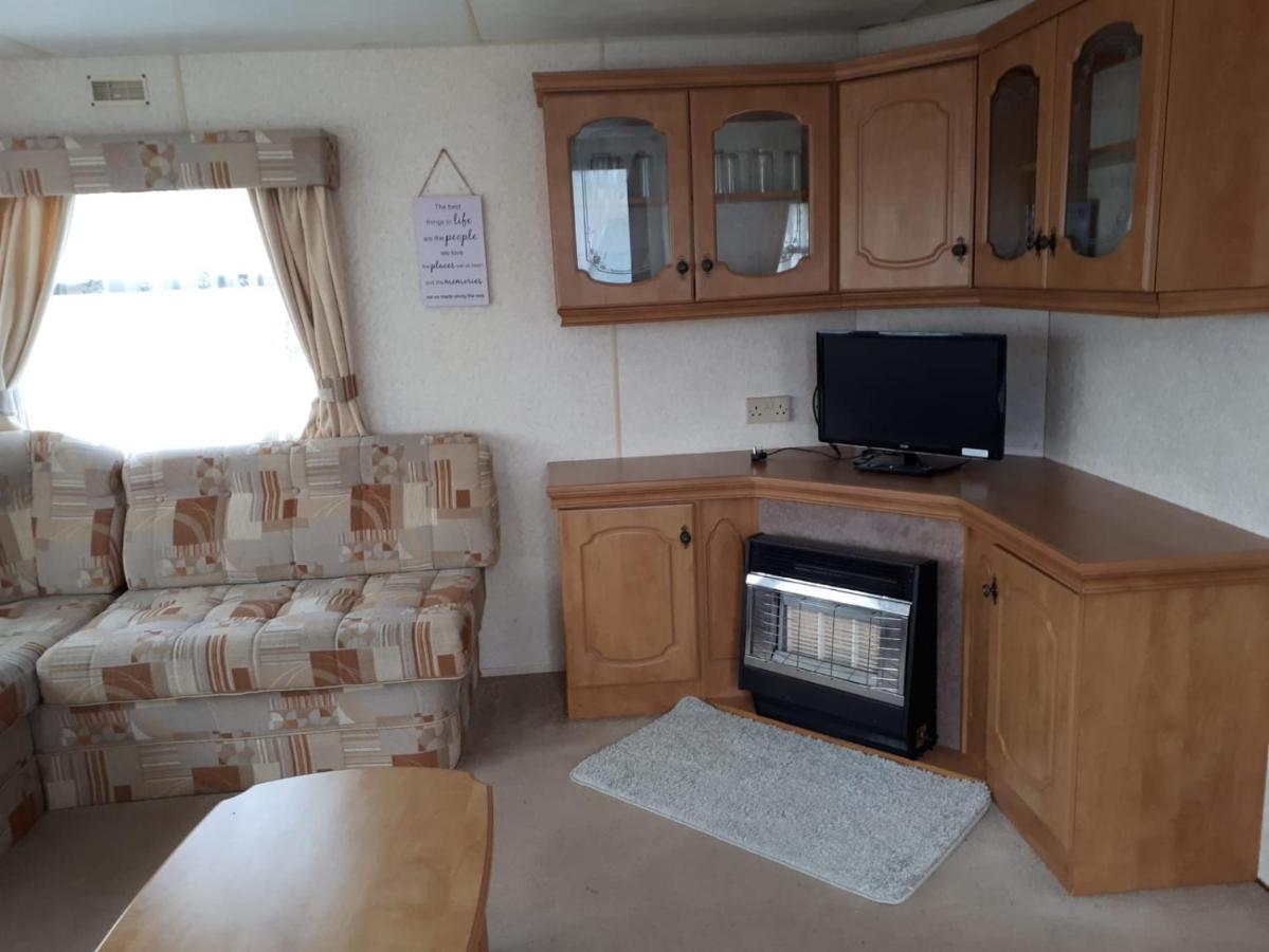 8 Berth On Coral Beach Hotel Ingoldmells Exterior photo